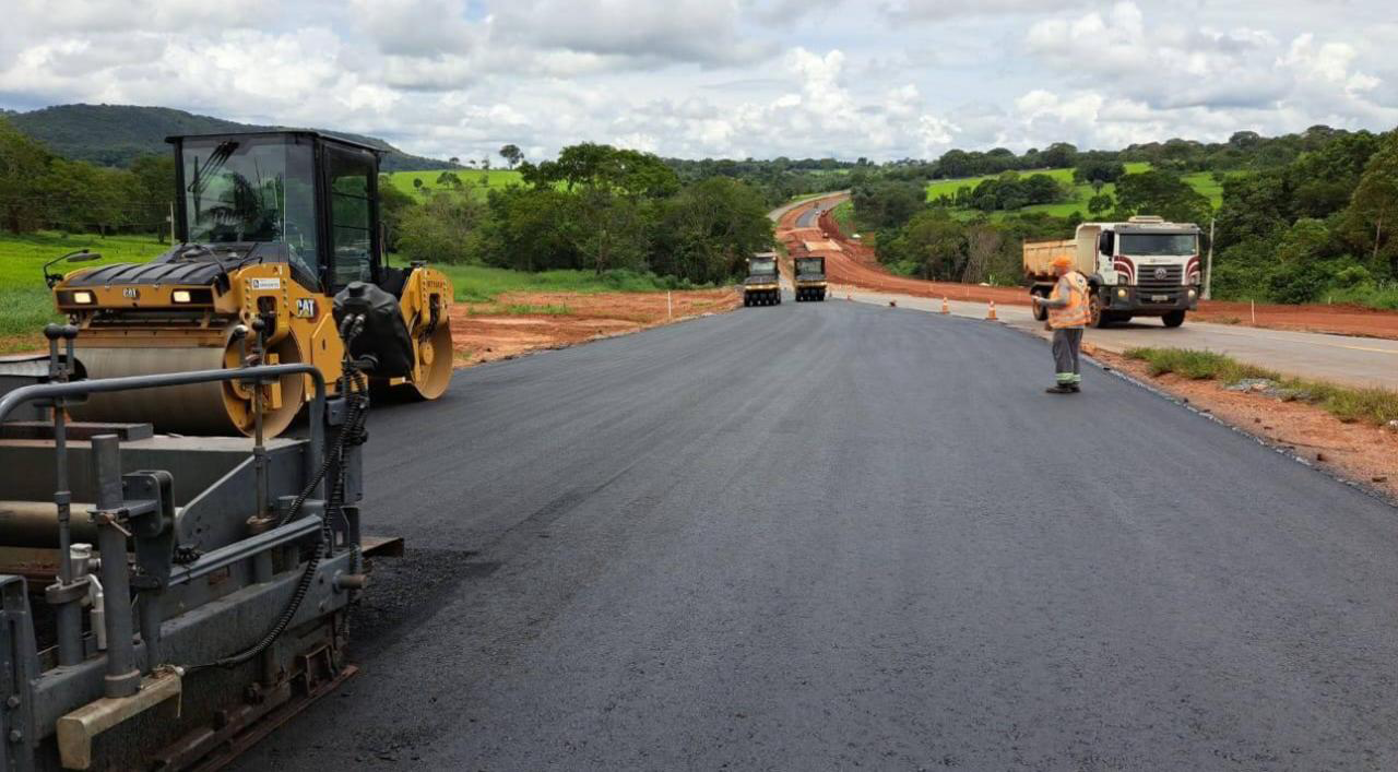 Obras BR Terraplanagem 18